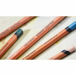DERWENT | LIGHTFAST Wooden Gift Box — 100 Pencils -Deals Strokezy Store DERWENT7CLIGHTFASTWoodenGiftBoxE28094100pencils 4